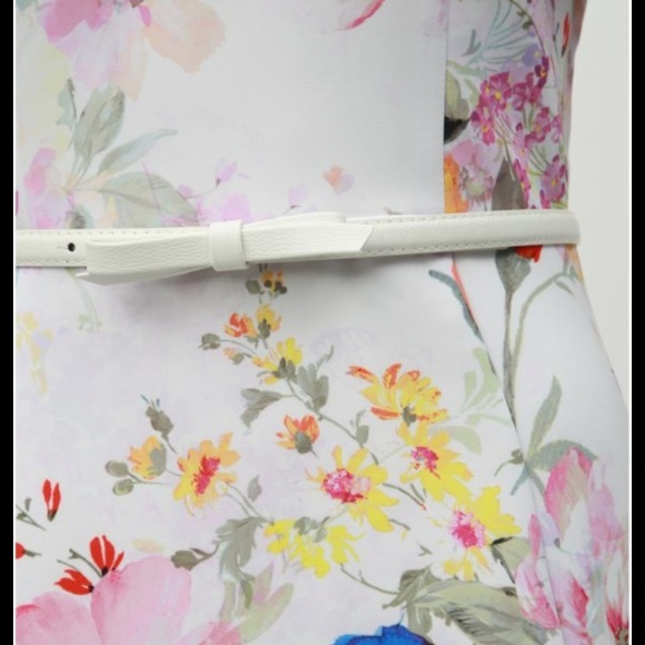 Dorothy Perkins Floral Off Shoulder Dress - Picture 2 of 8